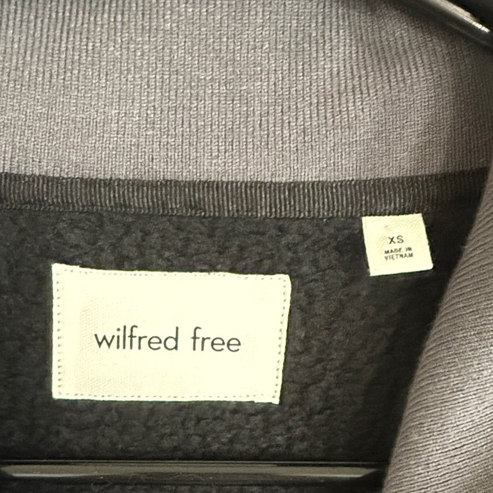 Aritzia Wilfred Free Smokey Zip-Up Fleece Jacket Size XS - Picture 5 of 10